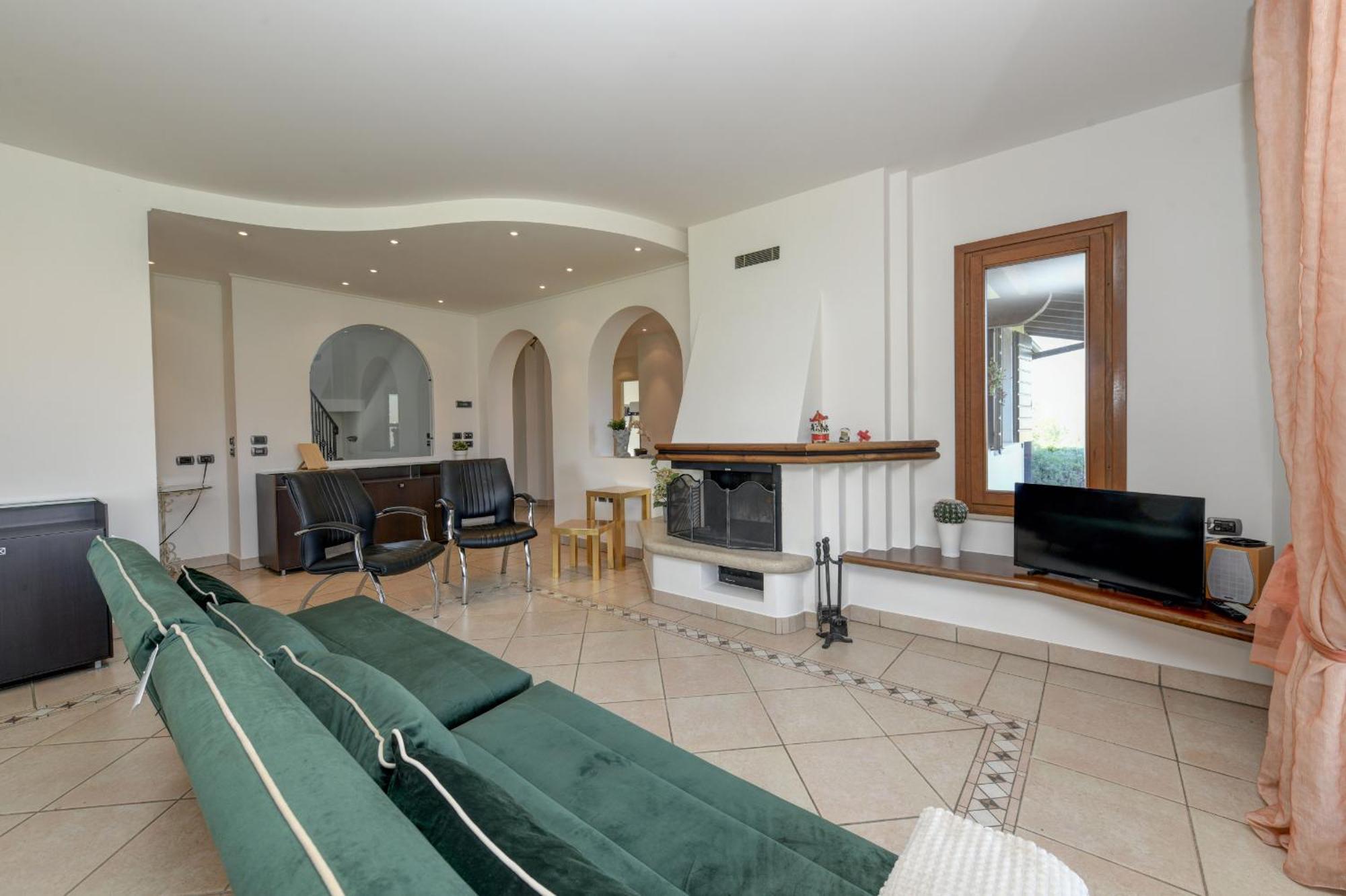 Villa Oleander Manerba del Garda Zewnętrze zdjęcie